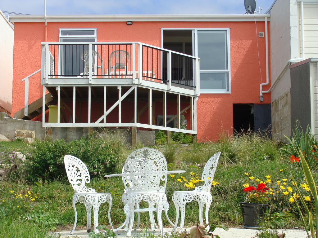 Oamaru Pink Cottage Exterior foto